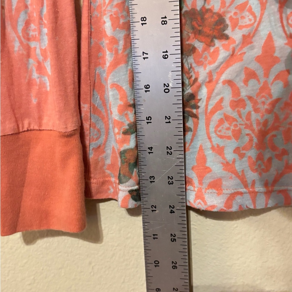 Butterfly Dropout Long Sleeve Top - Picture 13 of 13